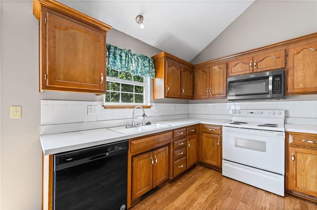 1904 Quail Ridge Drive — photo 13