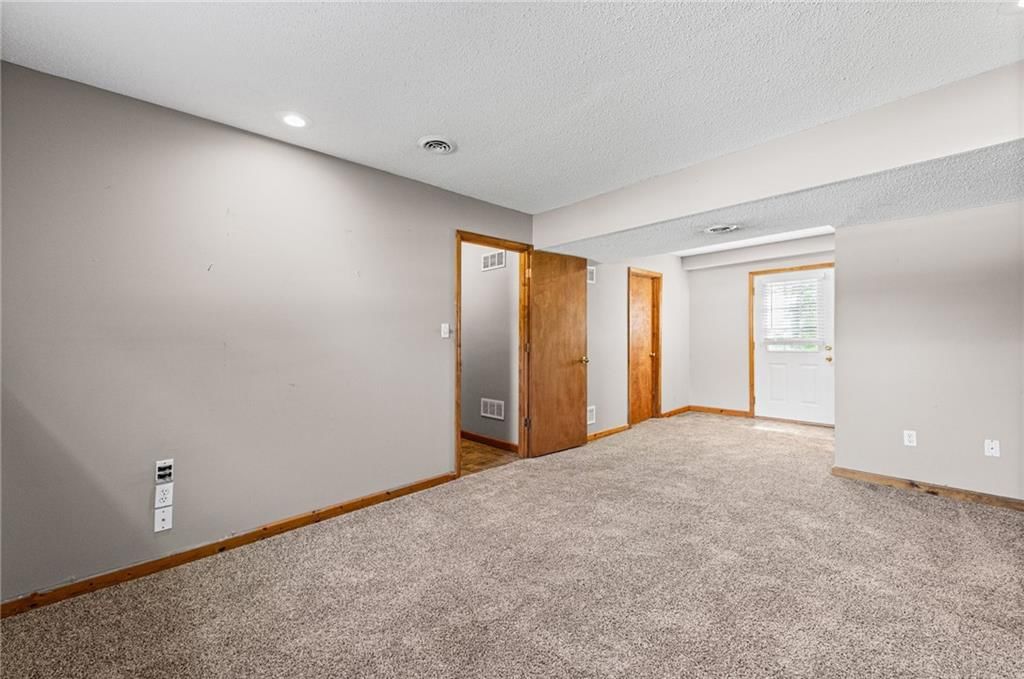 1904 Quail Ridge Drive — photo 24