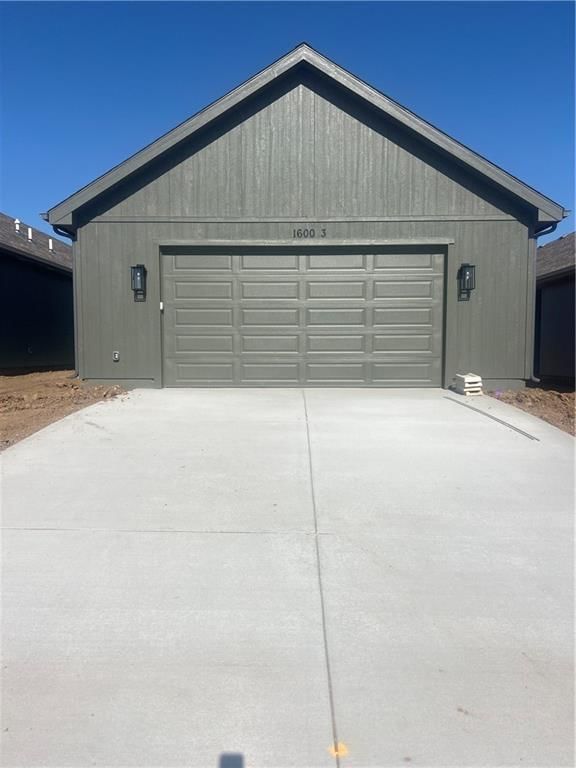 1600 Cottonwood Creek Avenue — photo 2