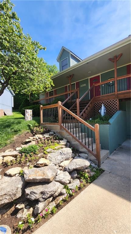 3305 S Sioux Court — photo 2