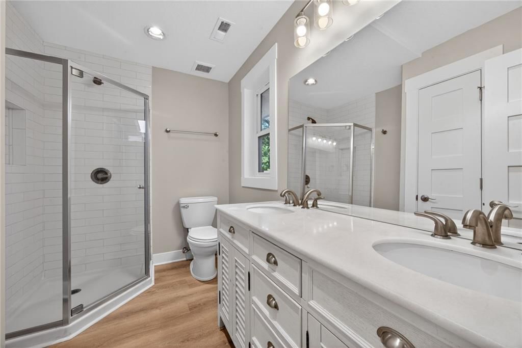 2715 S 37th Street — photo 18