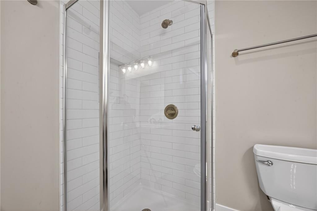 2715 S 37th Street — photo 19