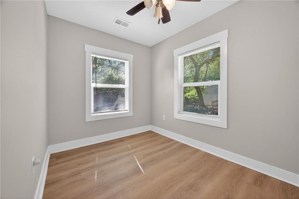 2715 S 37th Street — photo 24