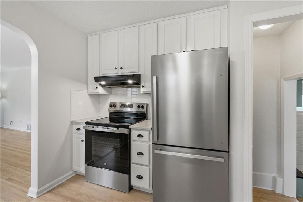 5239 Outlook Street — photo 15