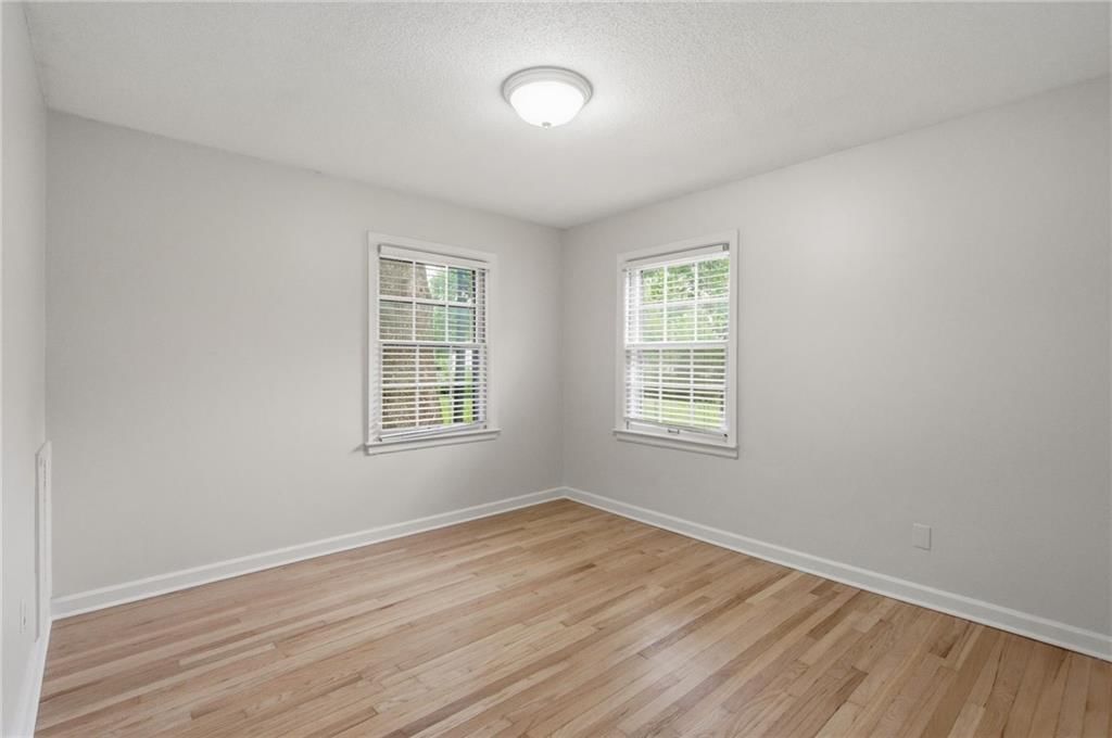 5239 Outlook Street — photo 19
