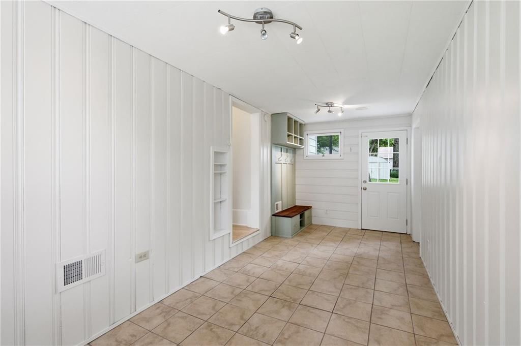 5239 Outlook Street — photo 24