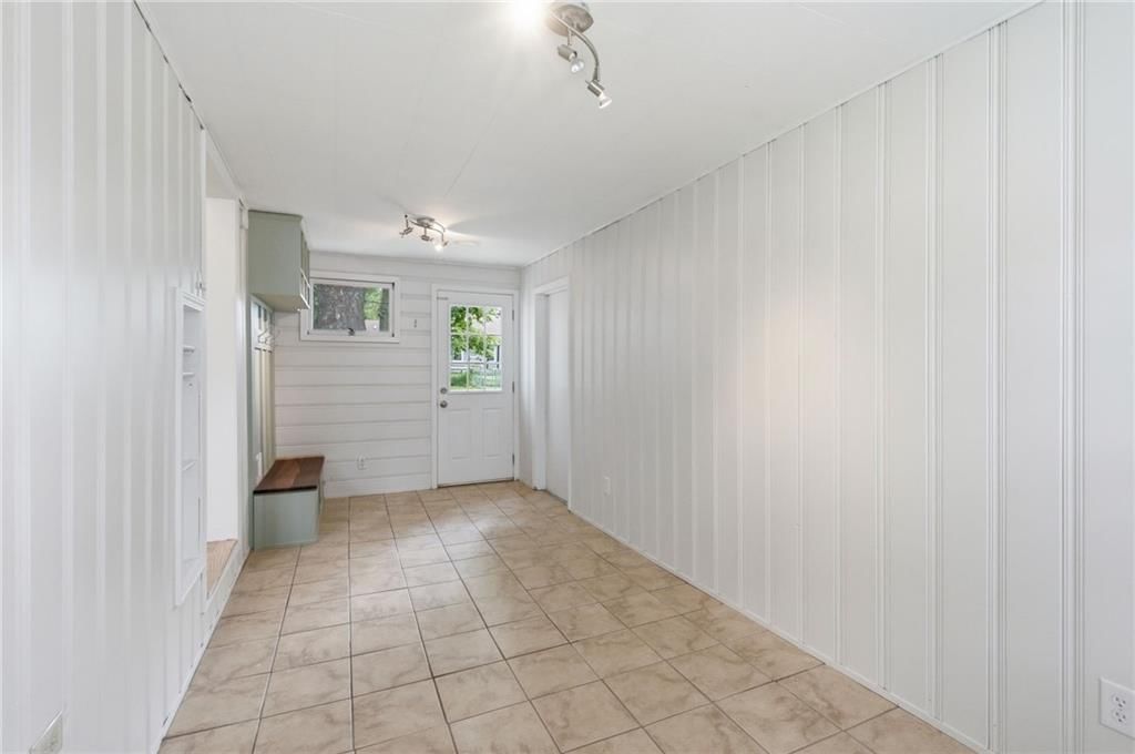 5239 Outlook Street — photo 25