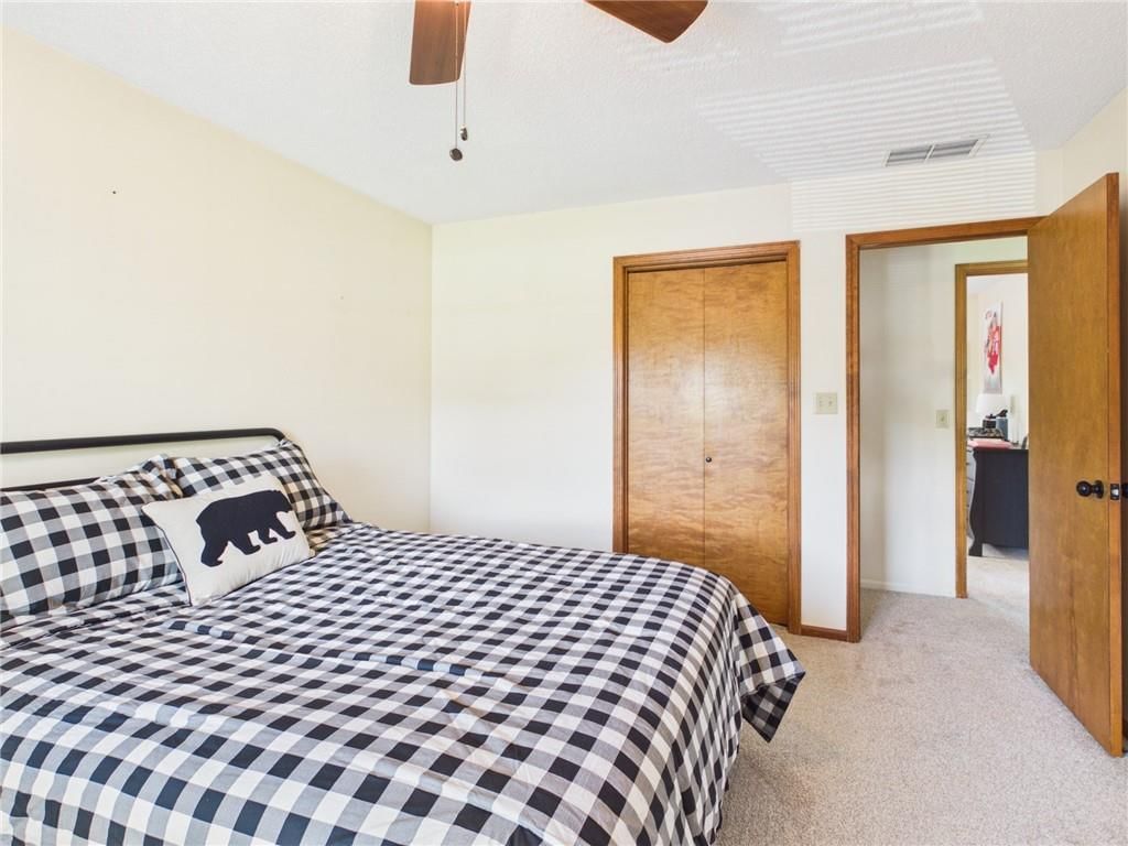 21 Golfview Drive — photo 37