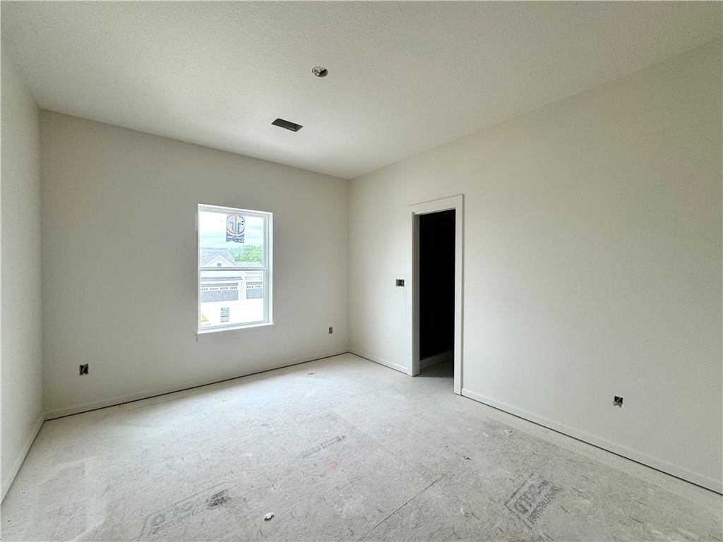 7711 NE 103rd Terrace — photo 34