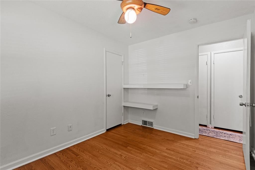 5521 Barton Lane — photo 18