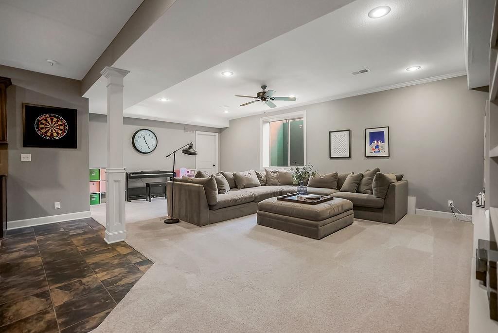 3006 W 147th Street — photo 31