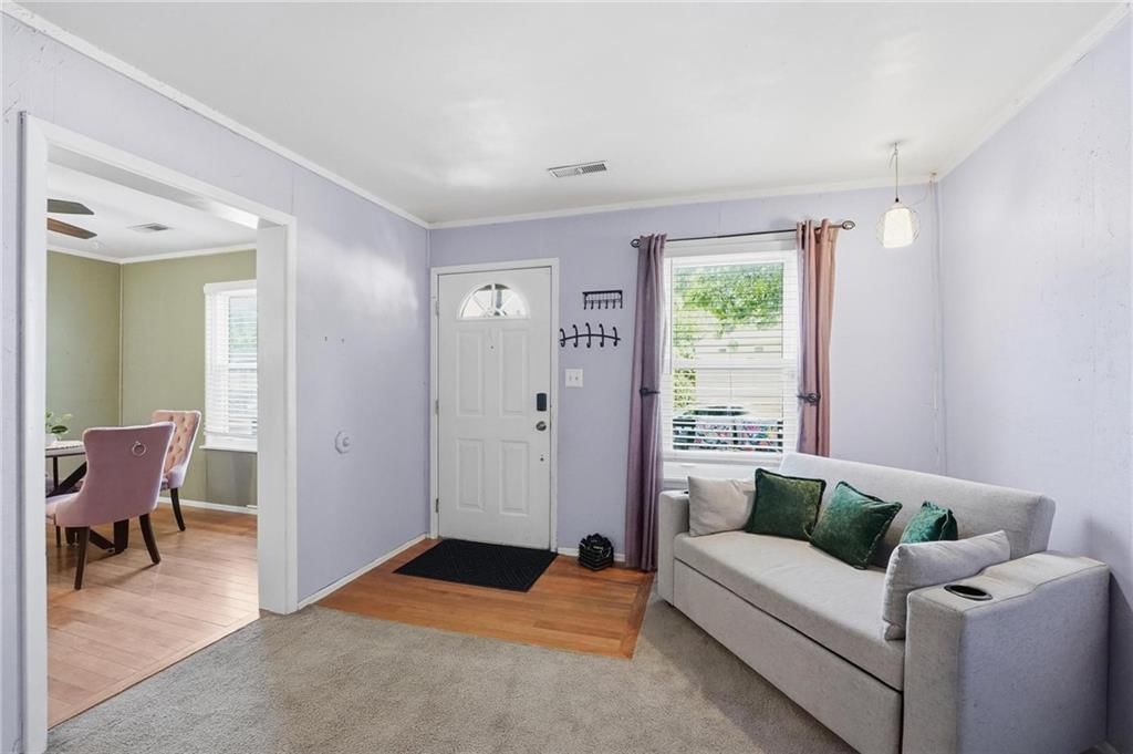 609 E Bristol Lane — photo 20