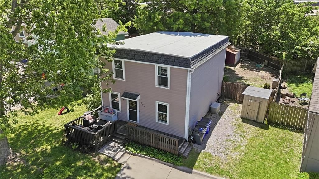 609 E Bristol Lane — photo 33