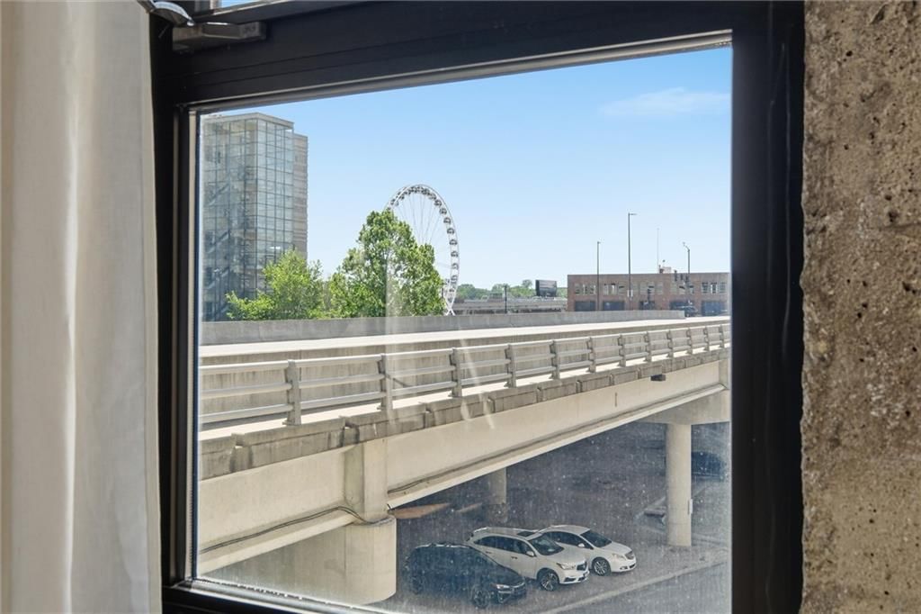 360 W Pershing Road — photo 21