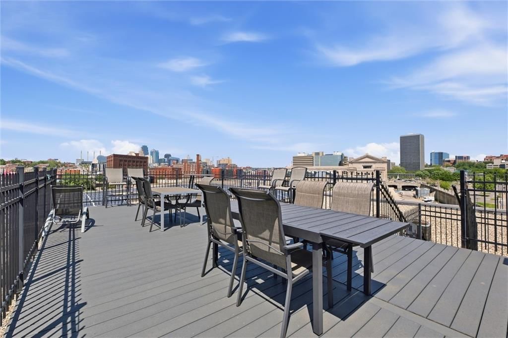 360 W Pershing Road — photo 38