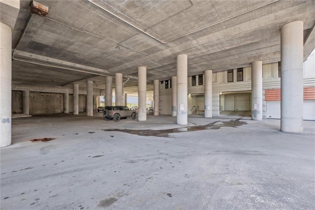 360 W Pershing Road — photo 44