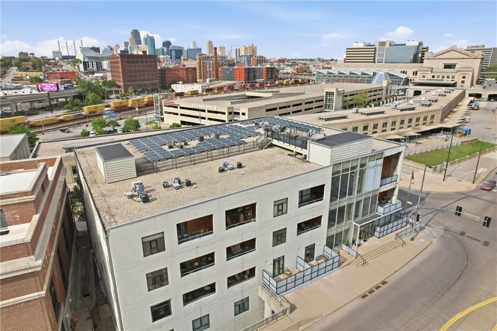 360 W Pershing Road — photo 47
