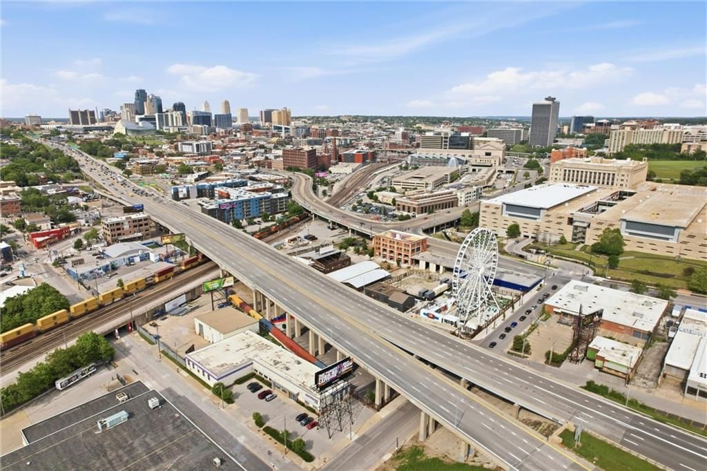 360 W Pershing Road — photo 49