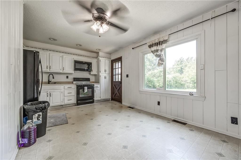 8266 Tauromee Avenue — photo 7