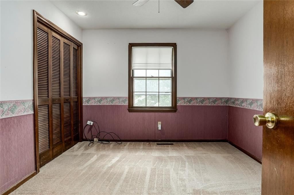 10700 Wenzel Avenue — photo 16