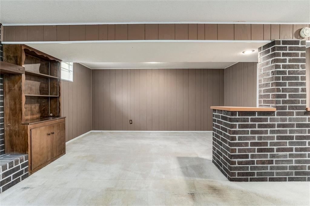 10700 Wenzel Avenue — photo 19