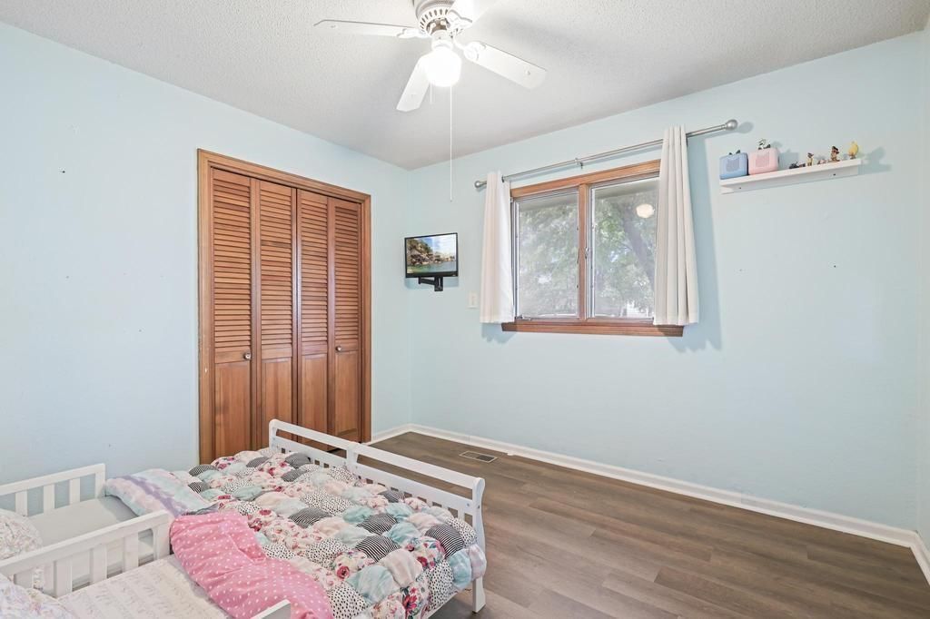733 Fairway Lane — photo 16