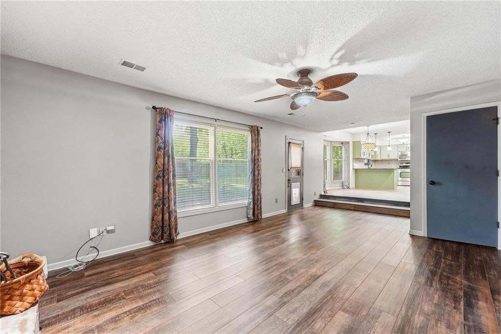 7130 N Woodland Avenue — photo 18