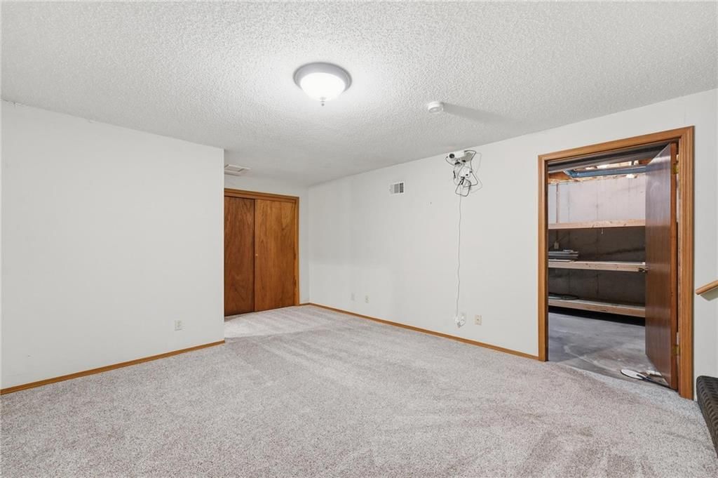 7130 N Woodland Avenue — photo 22
