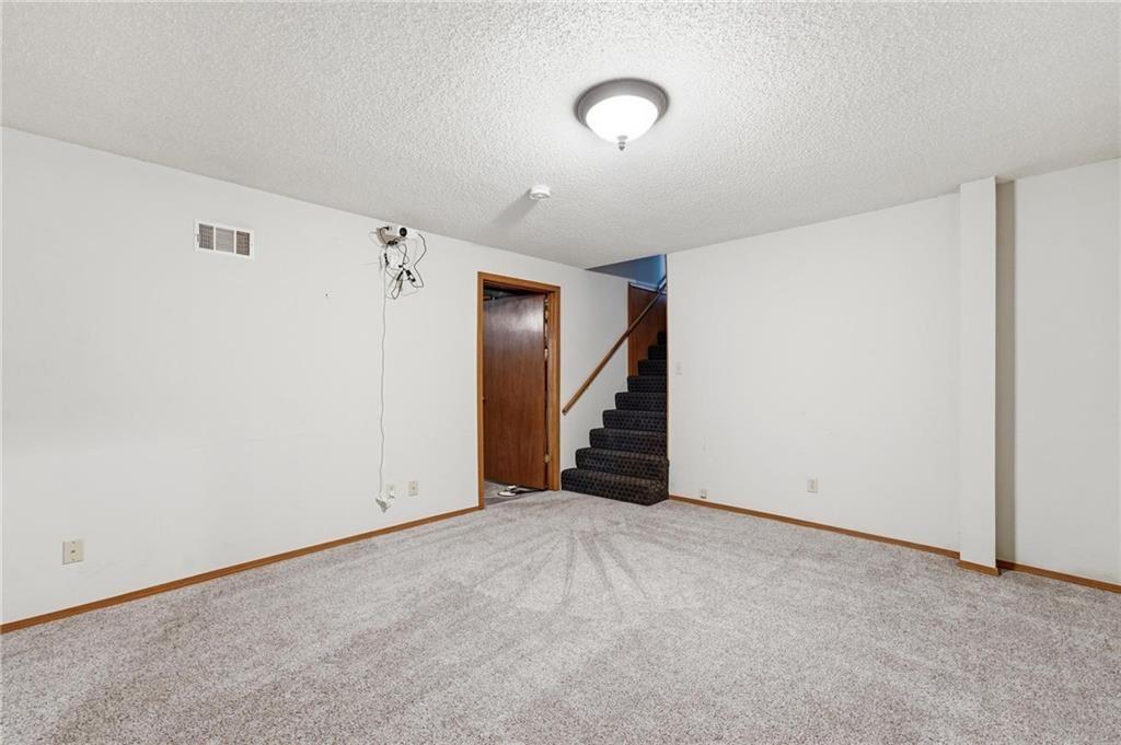 7130 N Woodland Avenue — photo 23