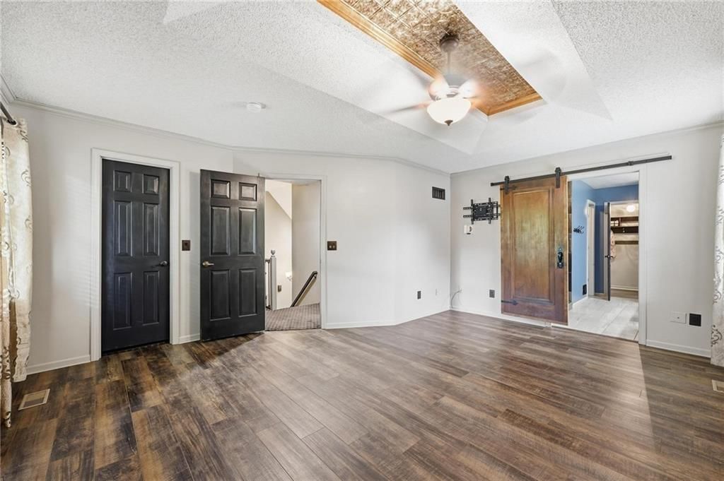 7130 N Woodland Avenue — photo 29