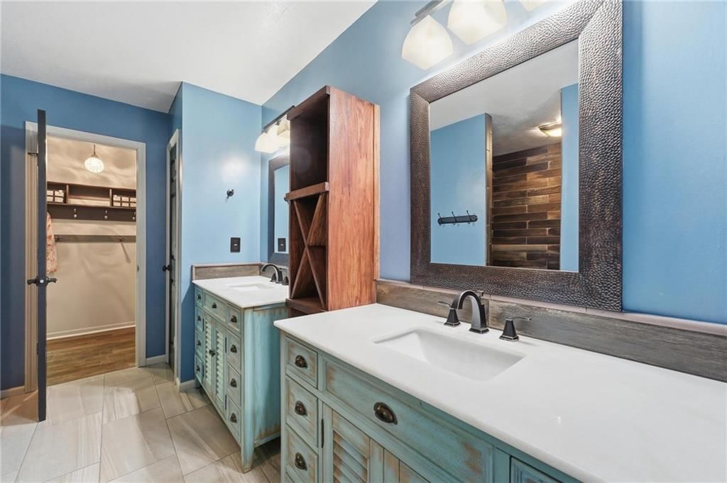 7130 N Woodland Avenue — photo 31