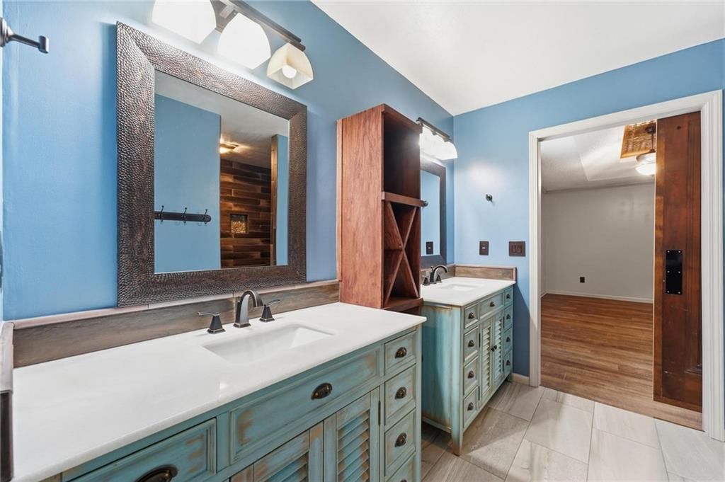 7130 N Woodland Avenue — photo 35