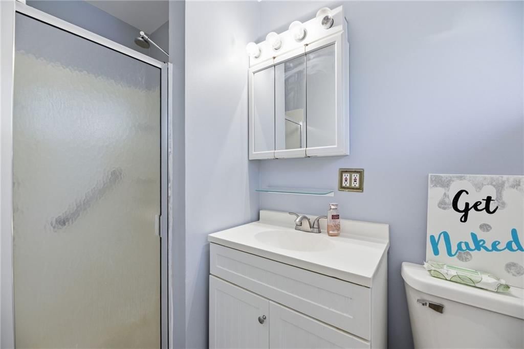 11301 Spring Valley Road — photo 18