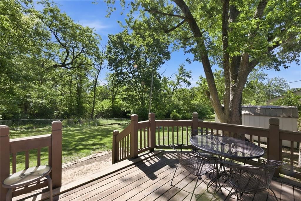11301 Spring Valley Road — photo 28