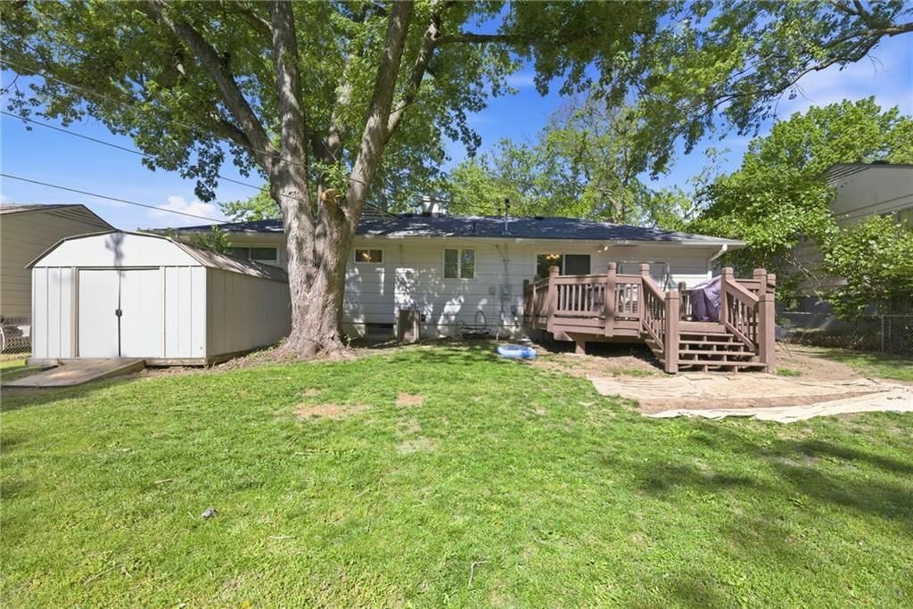 11301 Spring Valley Road — photo 31