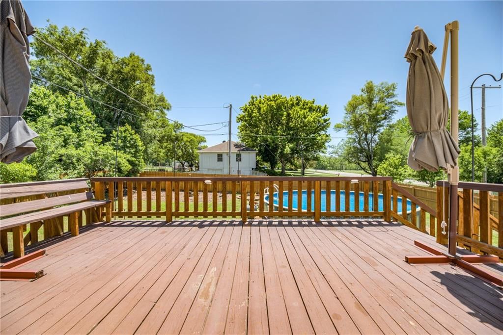21475 W 181st Terrace — photo 37