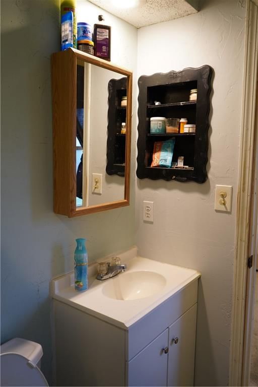 1828 E Mohawk Drive — photo 12