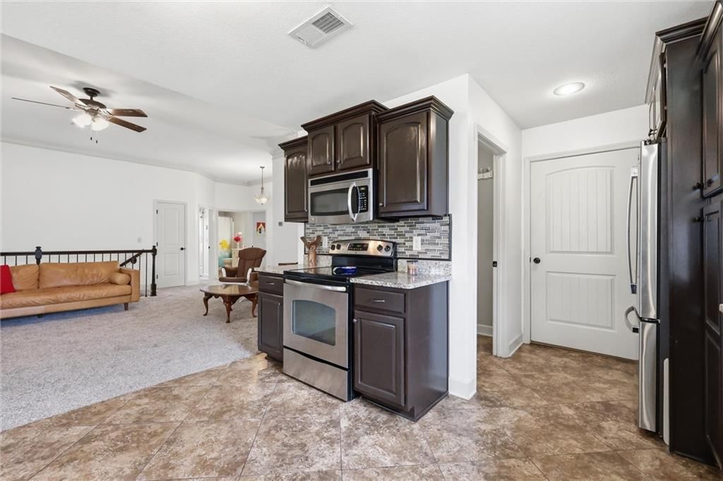 12450 NW Lauren Circle — photo 12