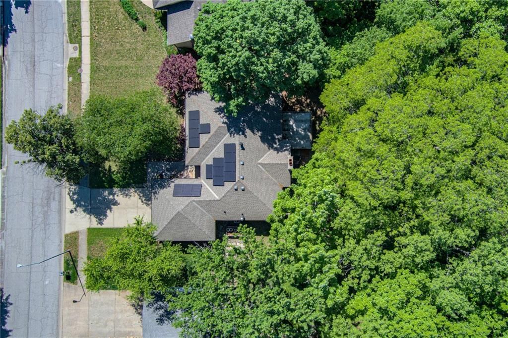 600 NW 66th Street — photo 50