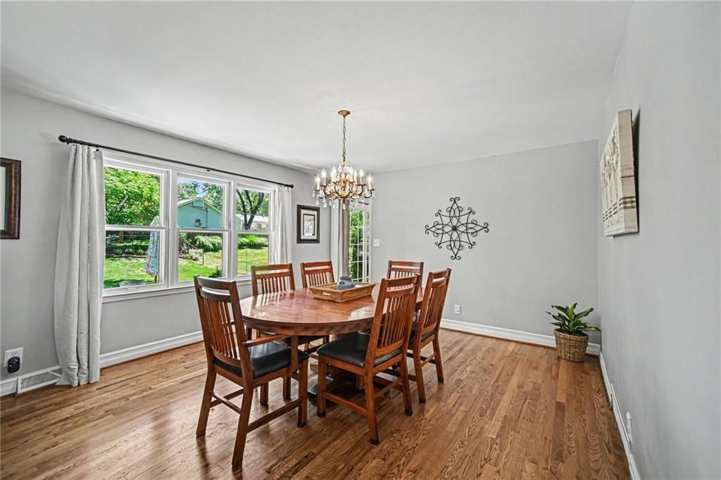 6631 Larsen Lane — photo 11