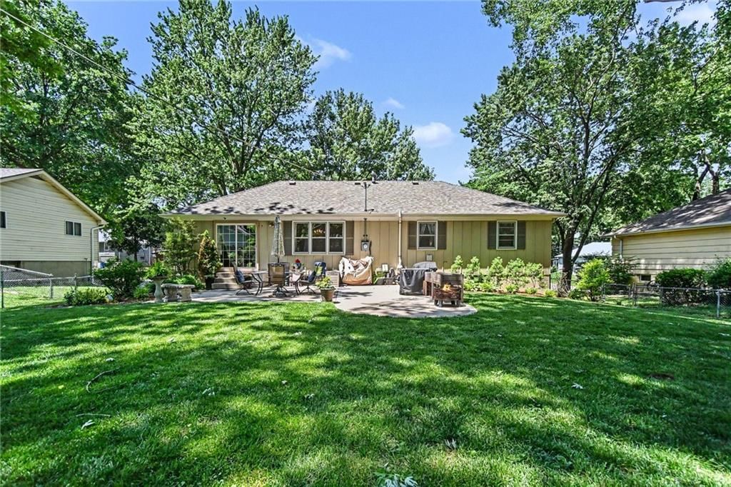 6631 Larsen Lane — photo 27