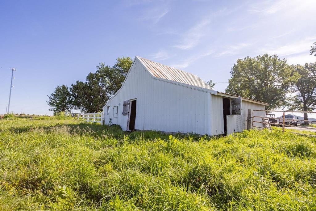 617 S U S 160 Highway — photo 21