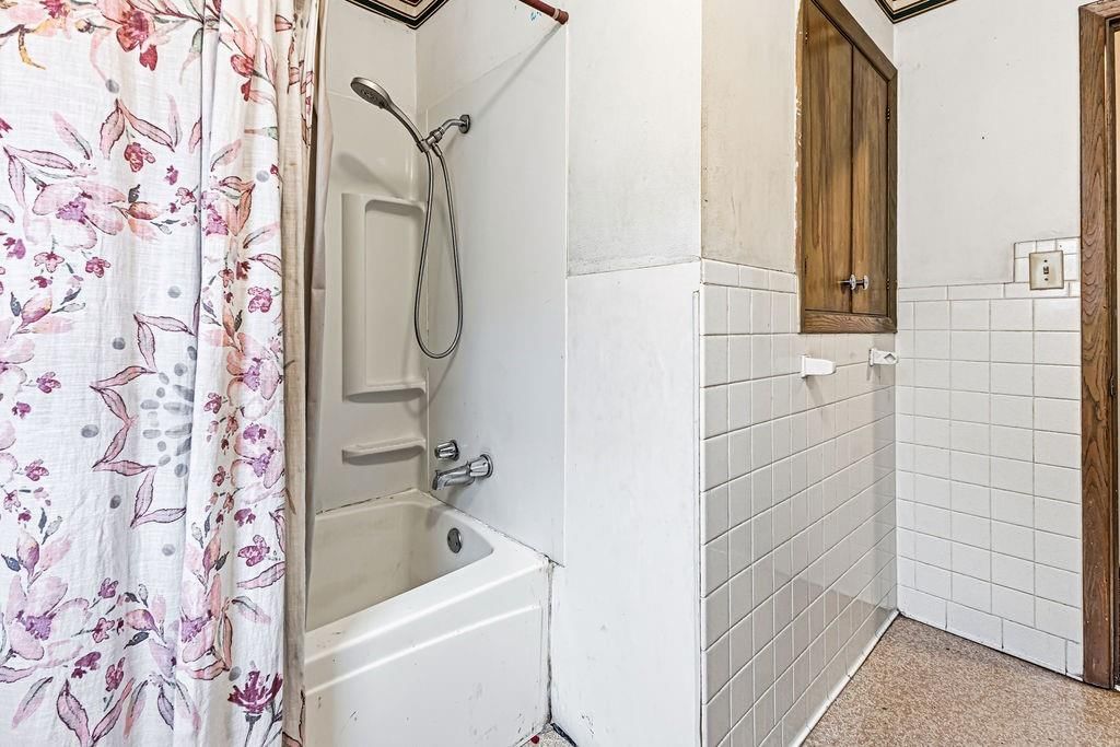 5905 Steven Drive — photo 18