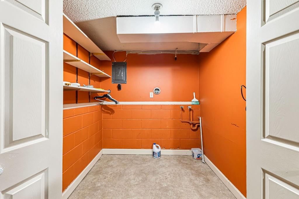 5905 Steven Drive — photo 28