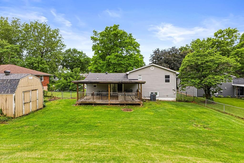 5905 Steven Drive — photo 36