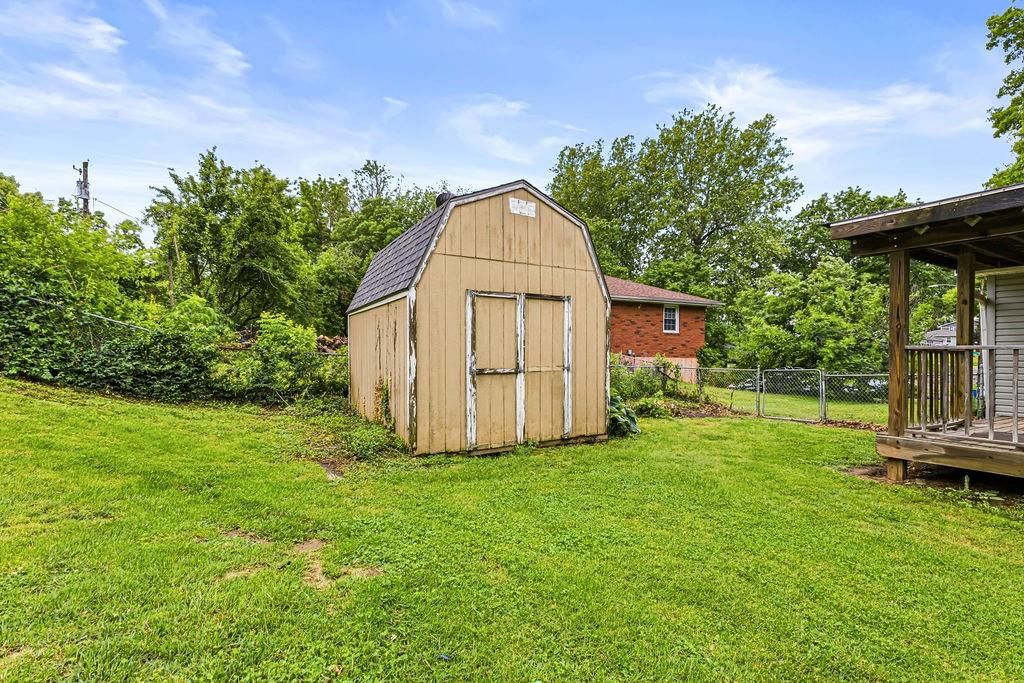 5905 Steven Drive — photo 37