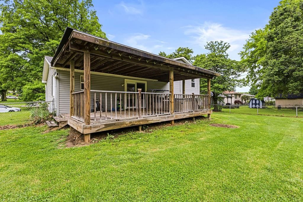 5905 Steven Drive — photo 38