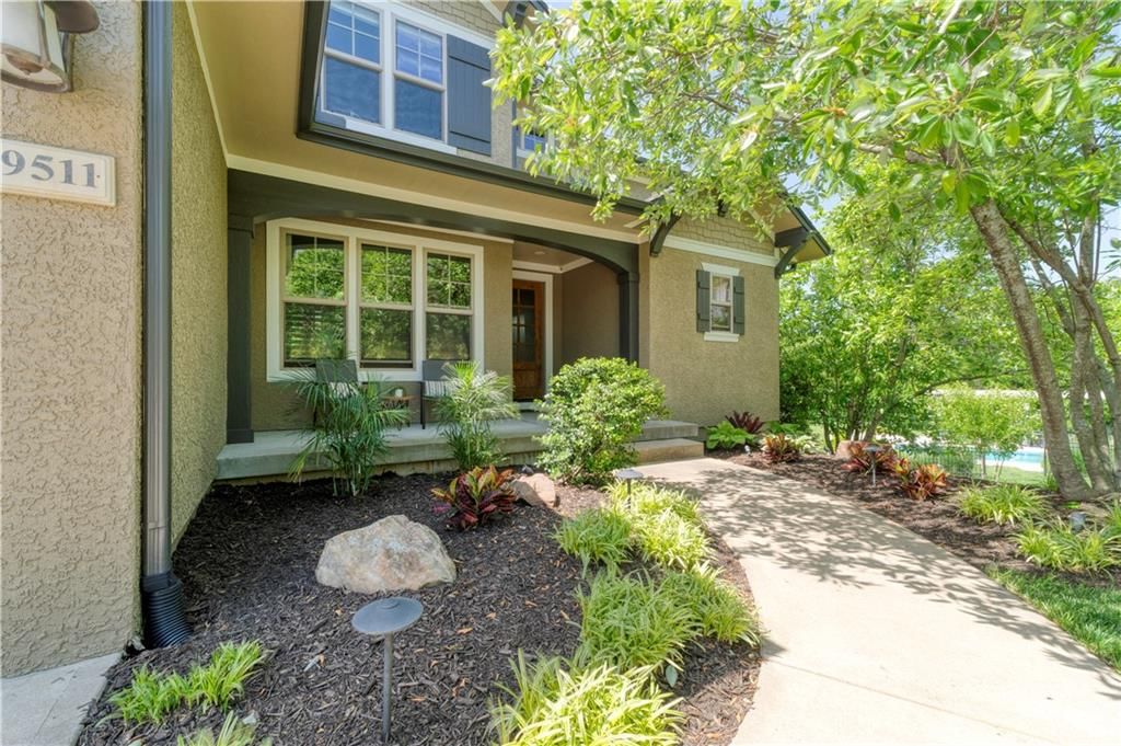 9511 W 161st Terrace — photo 4