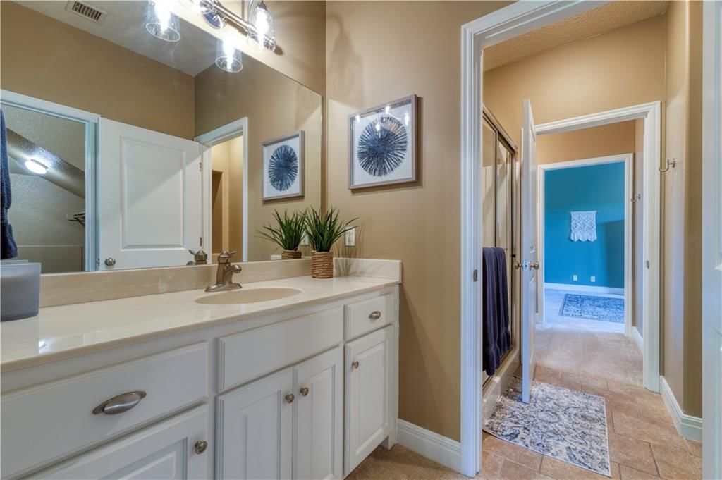 9511 W 161st Terrace — photo 35