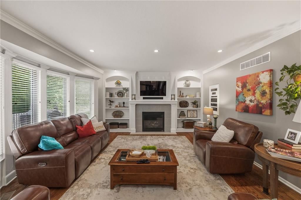 4539 Grove Street — photo 28